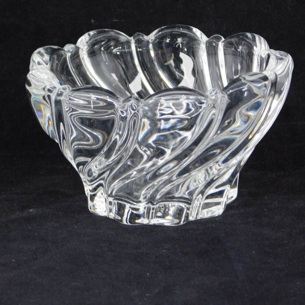 Mikasa Peppermint Clear Crystal Bowl Swirl Design Giftware 4 1/4" round Vintage - Picture 3 of 6
